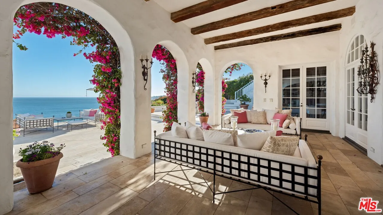 Malibu estate view 17