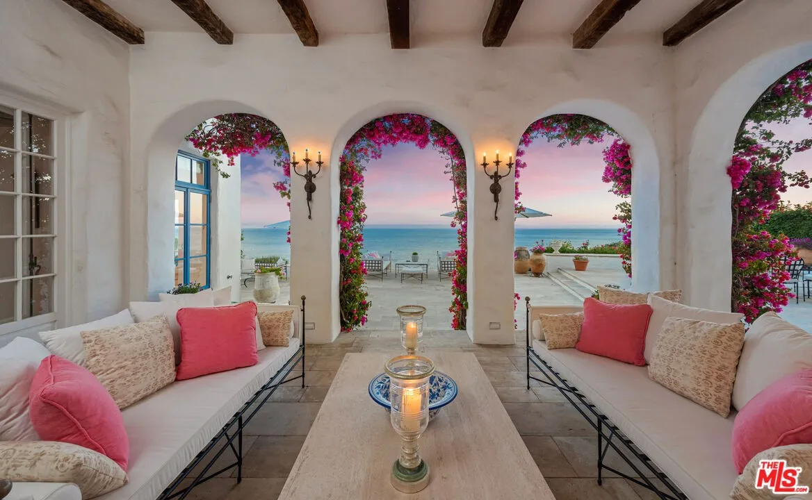 Malibu estate view 19