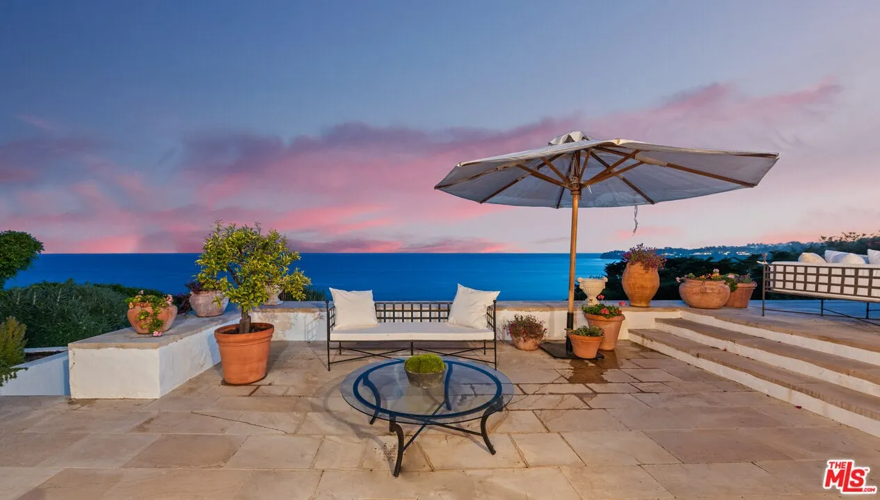 Malibu estate view 20